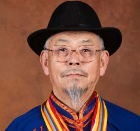 内蒙古、乌审旗人【拉格胜布仁】类风湿，股骨头坏死、痛风、皮肤病、肾病、妇科病、儿科病等疑难杂症