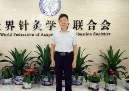 海南、海口【何可光】儿科，擅长针灸，对皮肤、骨伤、中医内科、不孕症等疑难病