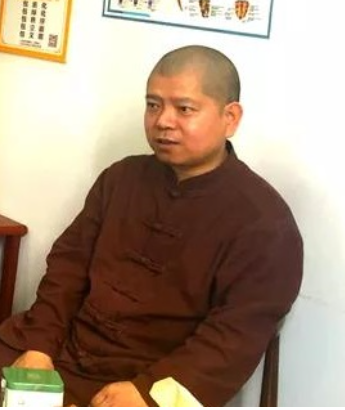 浙江、义乌【潘为民】独门整脊、颈椎病、腰椎盘突出